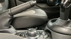 MINI Hatchback 1.5 Cooper Classic 5dr Auto Petrol Hatchback